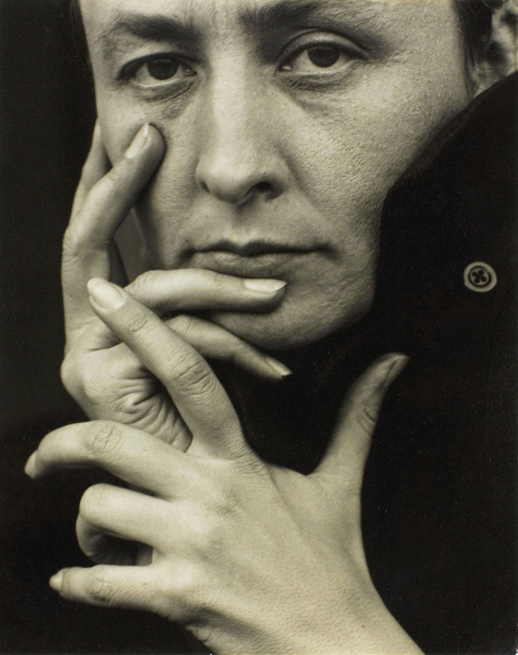 A.Stieglitz O'Keeffe-(hands)